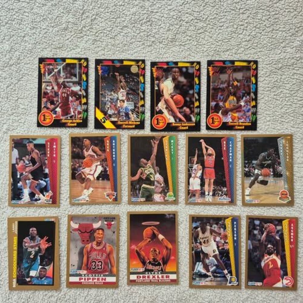 1992-93 Fleer cards featuring Scottie Pippen, Clyde Drexler, Larry Johnson, and